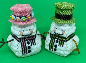 Beaded snow couple